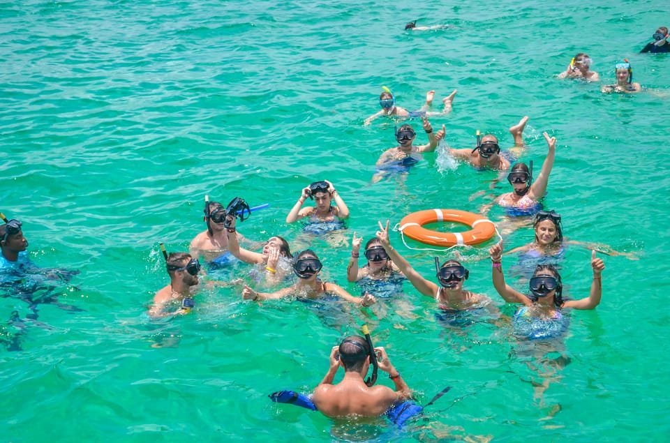 Punta Cana Private Catamaran (Medium Group) - Image 5