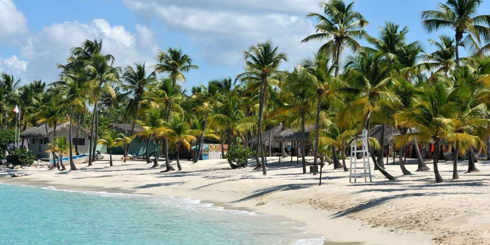 Punta Cana: Full Day Boat Trip to Catalina Island with Lunch - Image 2