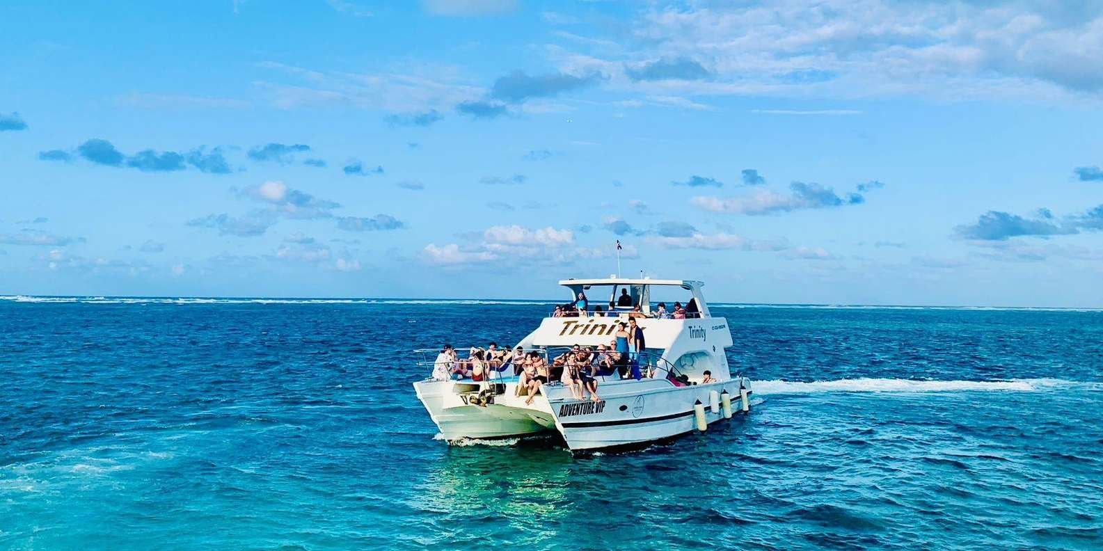 Private Catamaran Crusie, snorkeling, lunch & water slide - Image 4