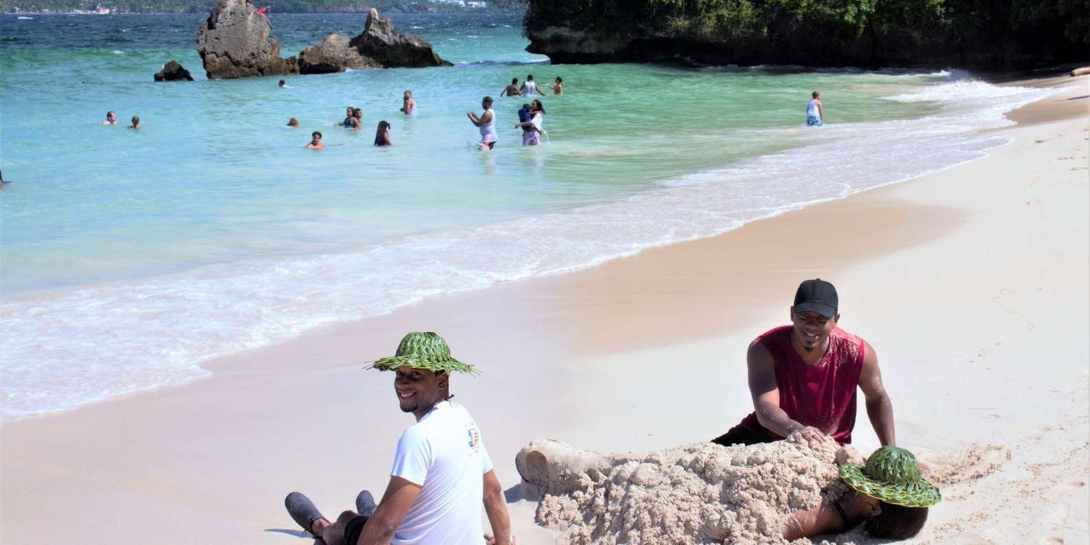 Los Haitises: Boat Tour, Cave Walk & Dominican Lunch - Image 9