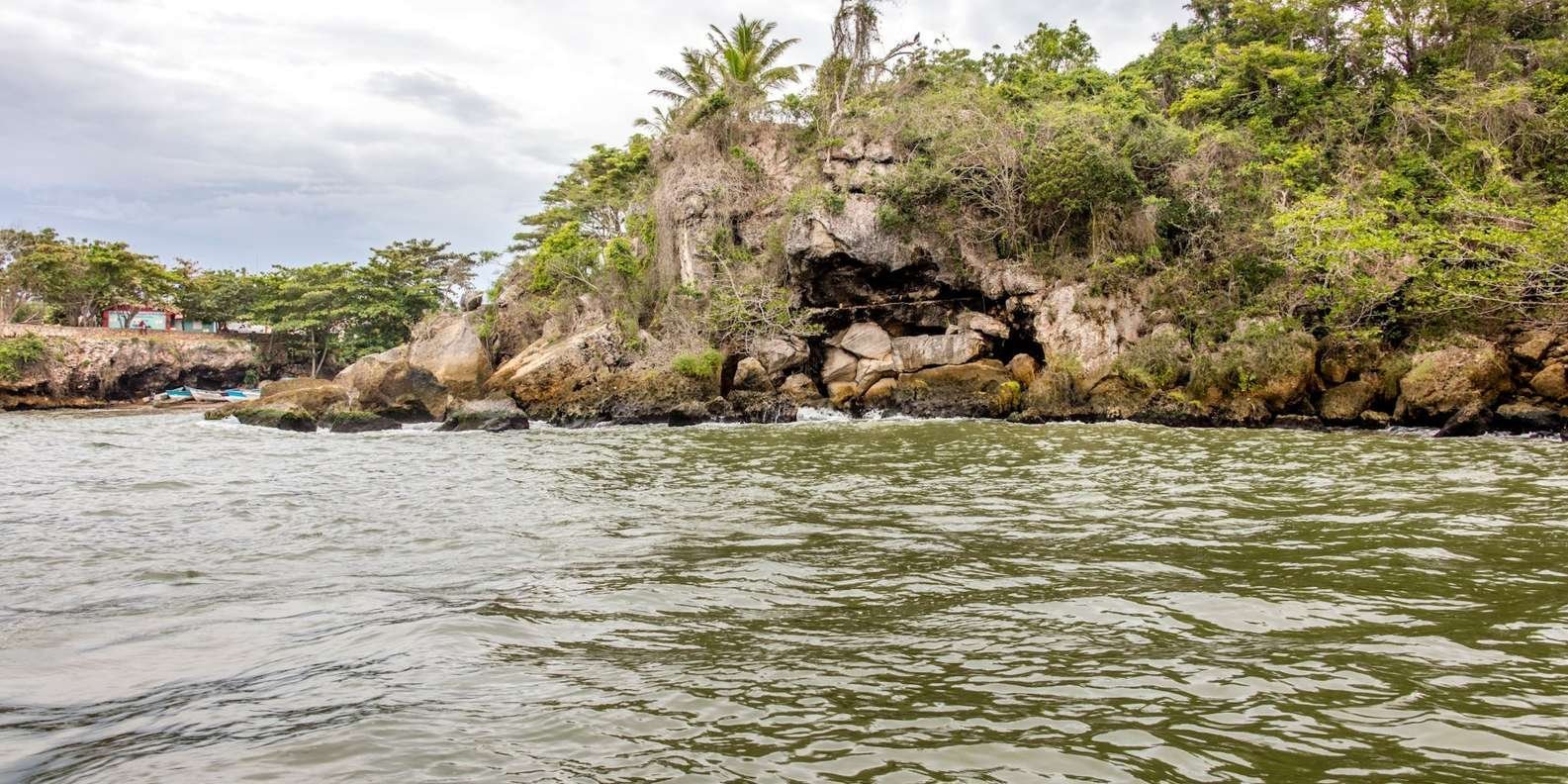 Higuey: Full-Day Tour with River Boat, Lunch, & Voodoo Show - Image 10